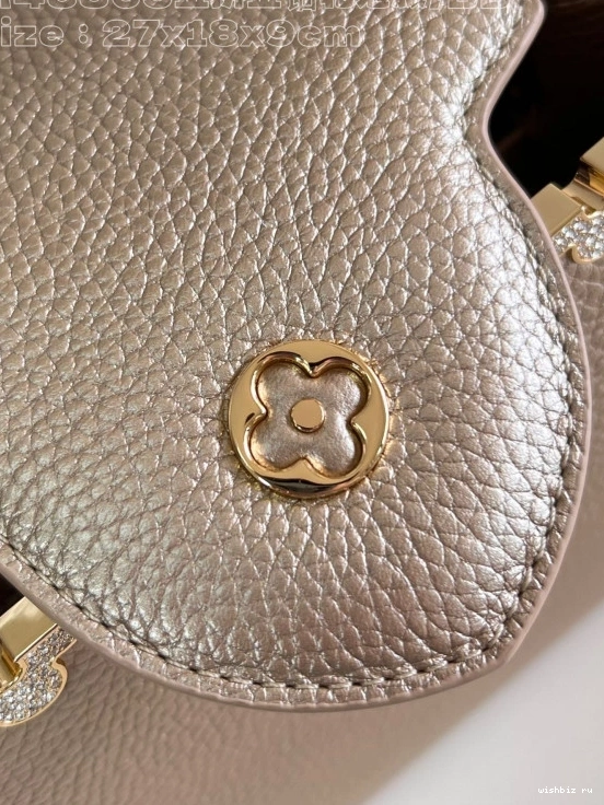 WIS CAPUCINES BB-27*18*9CM VUITTON LOUIS 1212